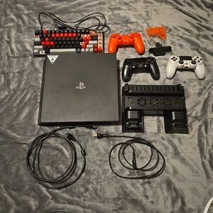 Works great like new comes with everything it the pictures.